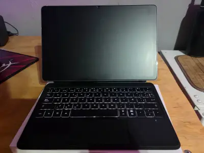 Galaxy tab s10fe 128GB + Magic Keyboard - miniatura 1