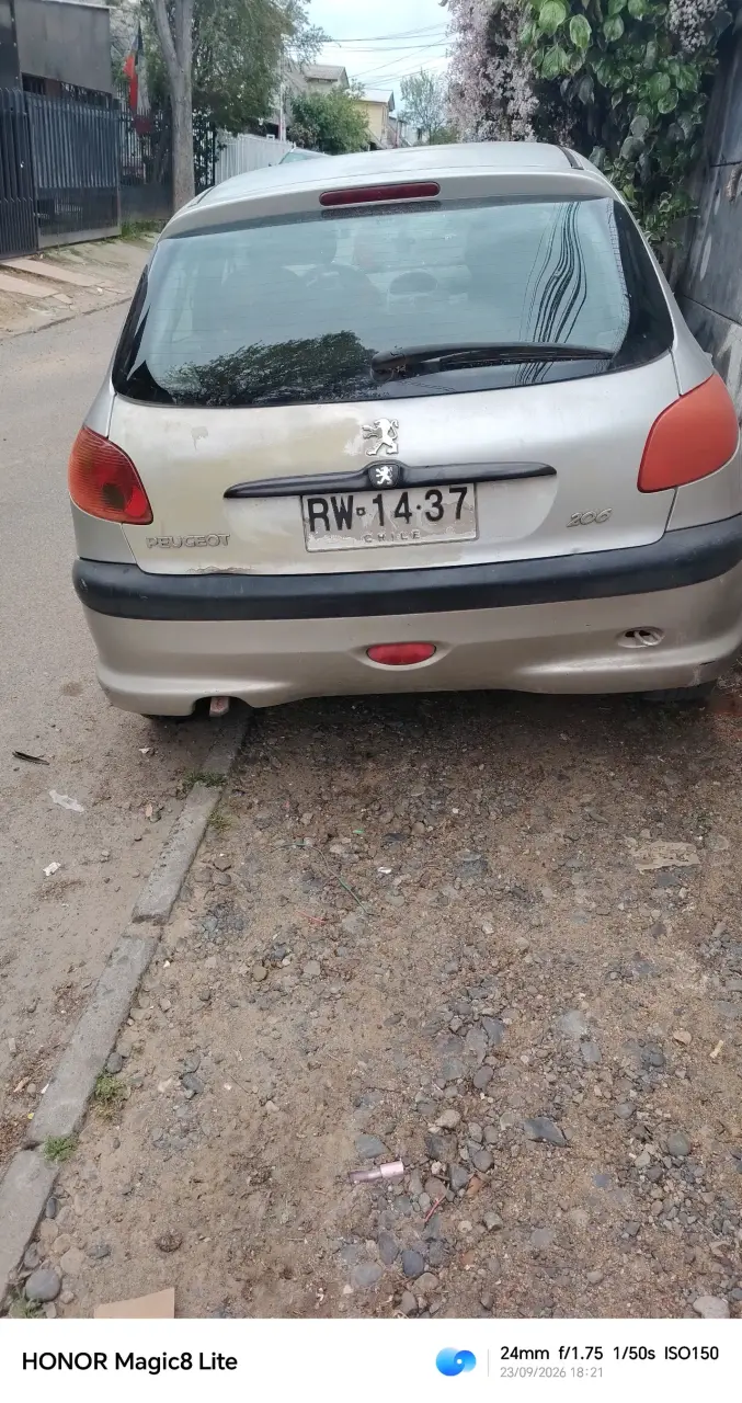 Peugeot 206 usado en buen estado - 6