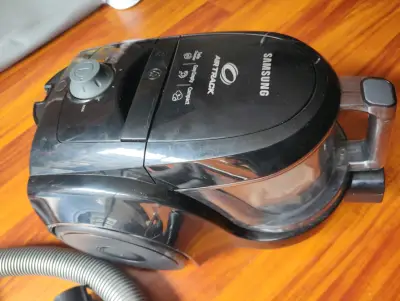 Aspiradora Samsung Air Track con accesorios - miniatura 2