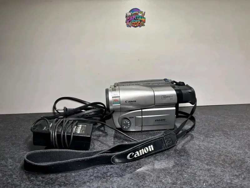 Videocámara Canon ES8400V con estabilizador de imagen - 4