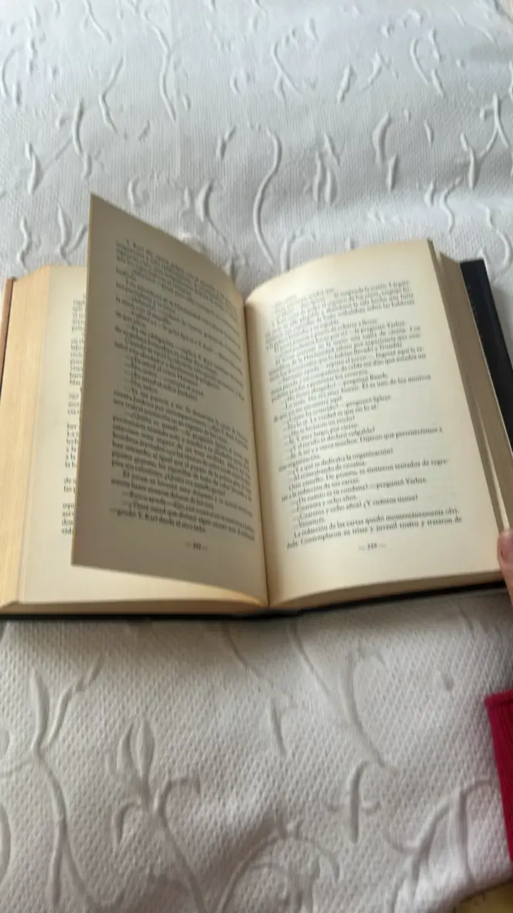 Libro 'La Hermandad' de John Grisham en buen estado - 3