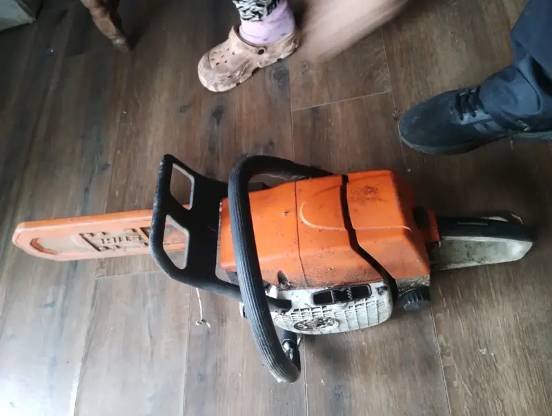 Motosierra Stihl usada en buen estado - 3