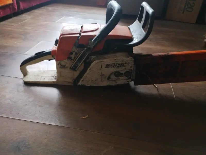 Motosierra Stihl usada en buen estado - 5