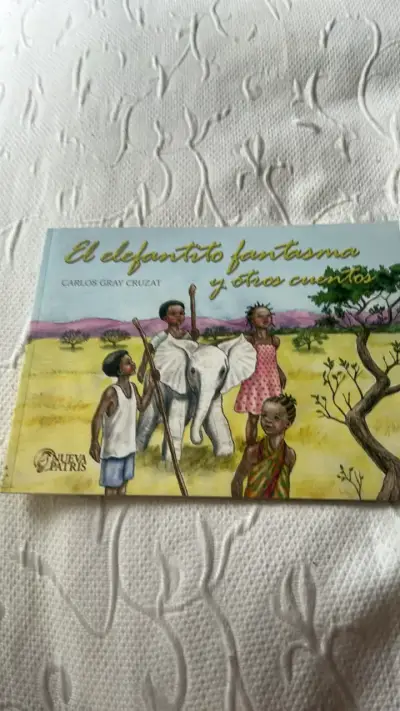 Libro 'El Elefantito Fantasma' de Carlos Gray Cruzat - miniatura 1