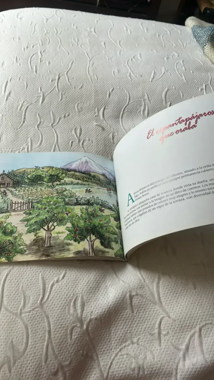 Libro 'El Elefantito Fantasma' de Carlos Gray Cruzat - 3