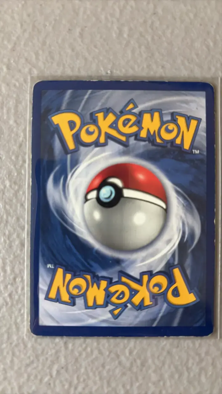 Carta Pokémon Charmander 1999 en buen estado - 2