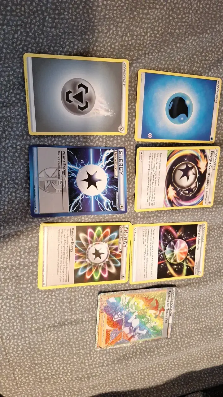 Lote de cartas Pokémon variadas - 5