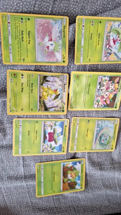 Colección de Cartas Pokémon Variadas - miniatura 5