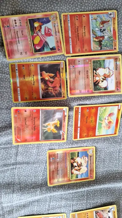 Colección de Cartas Pokémon Variadas - miniatura 1