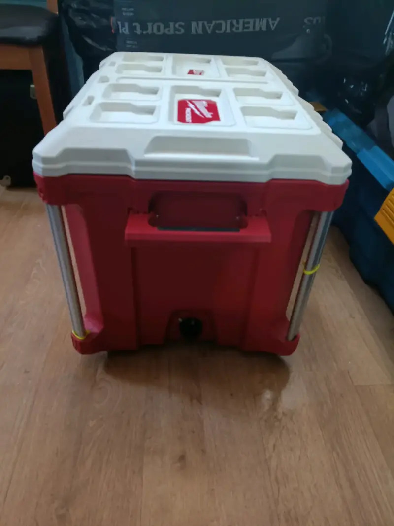 Cooler Milwaukee Packout XL resistente - 3