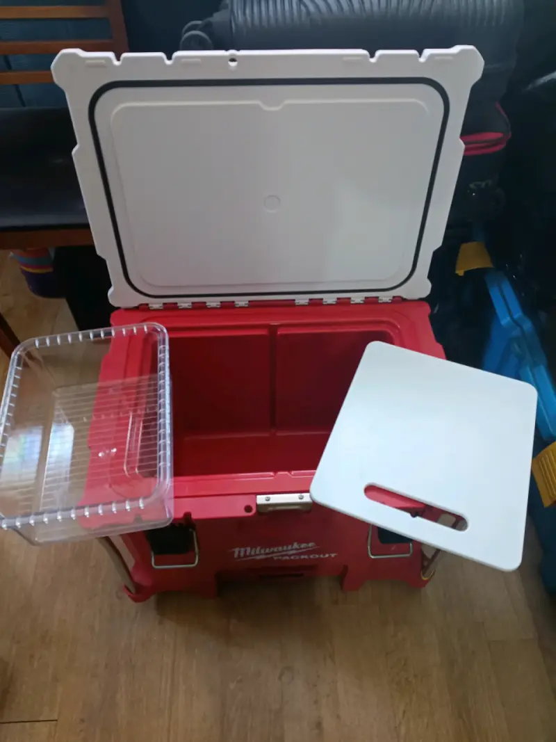Cooler Milwaukee Packout XL resistente - 6