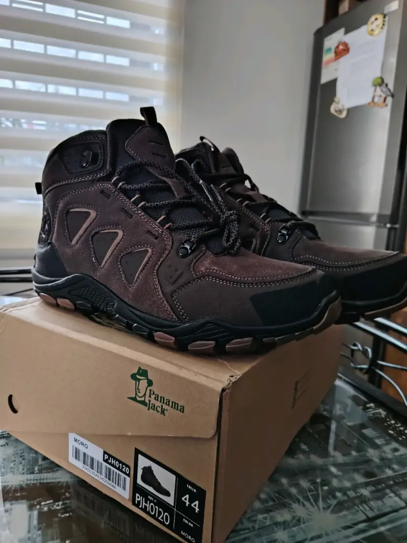 Botas de montaña marrones Panama Jack talla 44