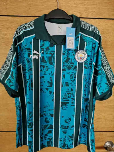 Camiseta Manchester City Puma Retro Verde - miniatura 1
