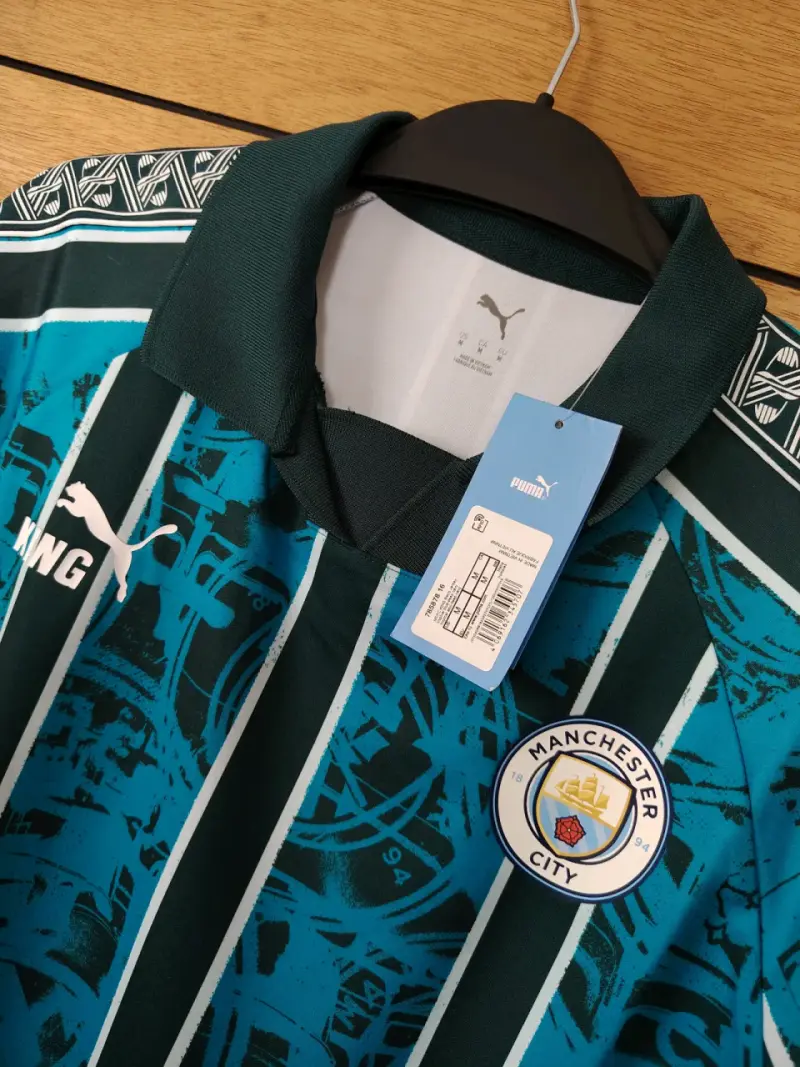 Camiseta Manchester City Puma Retro Verde - 3