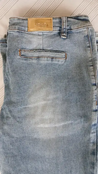 LioLa Jeans mezclilla azul claro - miniatura 2