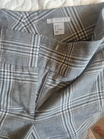 Pantalones a cuadros grises - miniatura 3