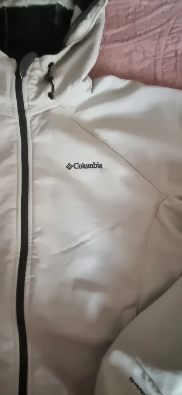 Chaqueta Columbia Omni-Wind blanca con capucha - 2