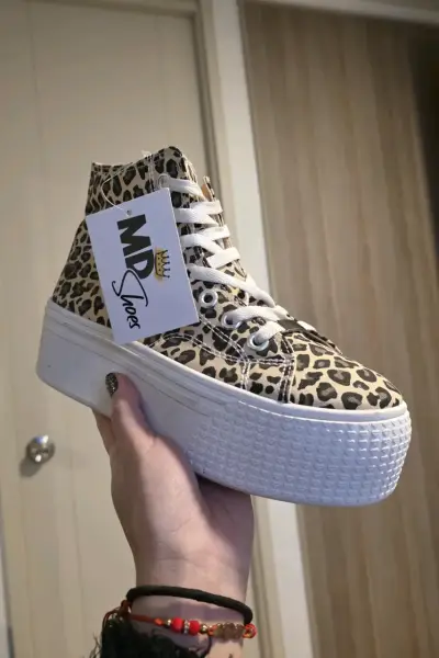 Zapatillas Plataforma Animal print Sólo 38 y 40 - miniatura 1