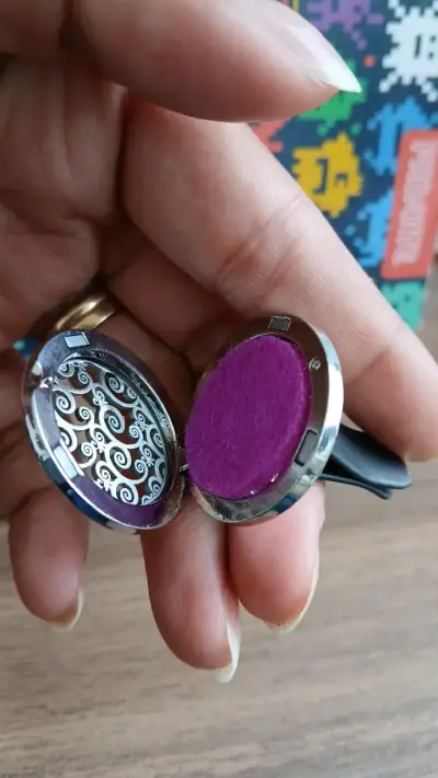 Difusores de aroma para auto con diseños variados - miniatura 2