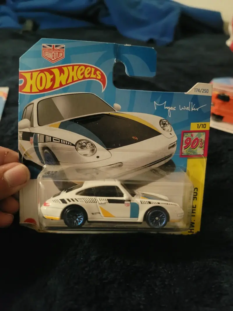 Auto de colección Hot Wheels Porsche 911 blanco