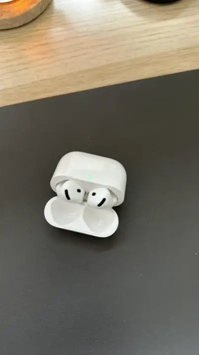 AirPods 4 - miniatura 2