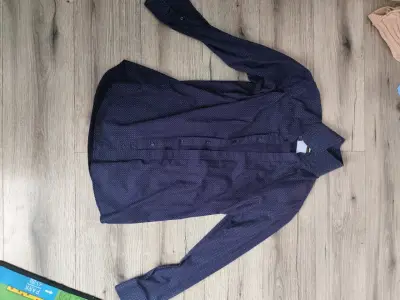 Camisas de hombre en varios diseños - miniatura 1