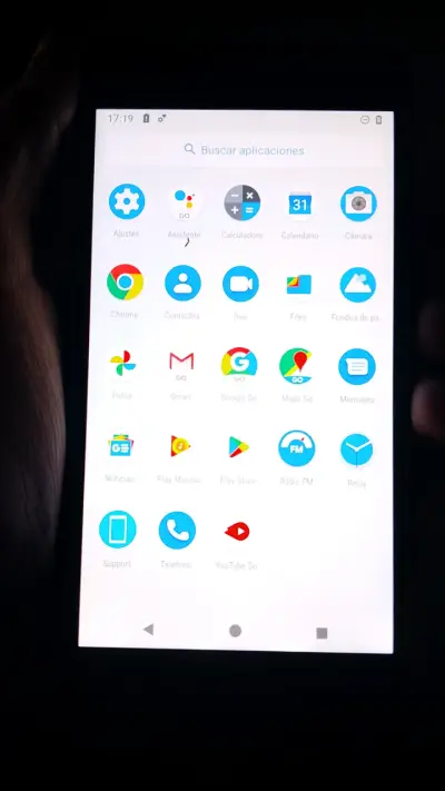 Smartphone Nokia con funda protectora - miniatura 5
