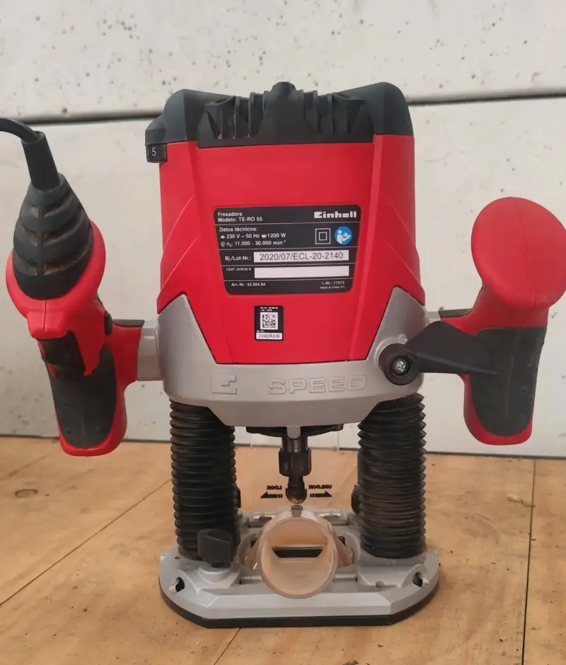 Fresadora Einhell Expert 1200W en buen estado - 2