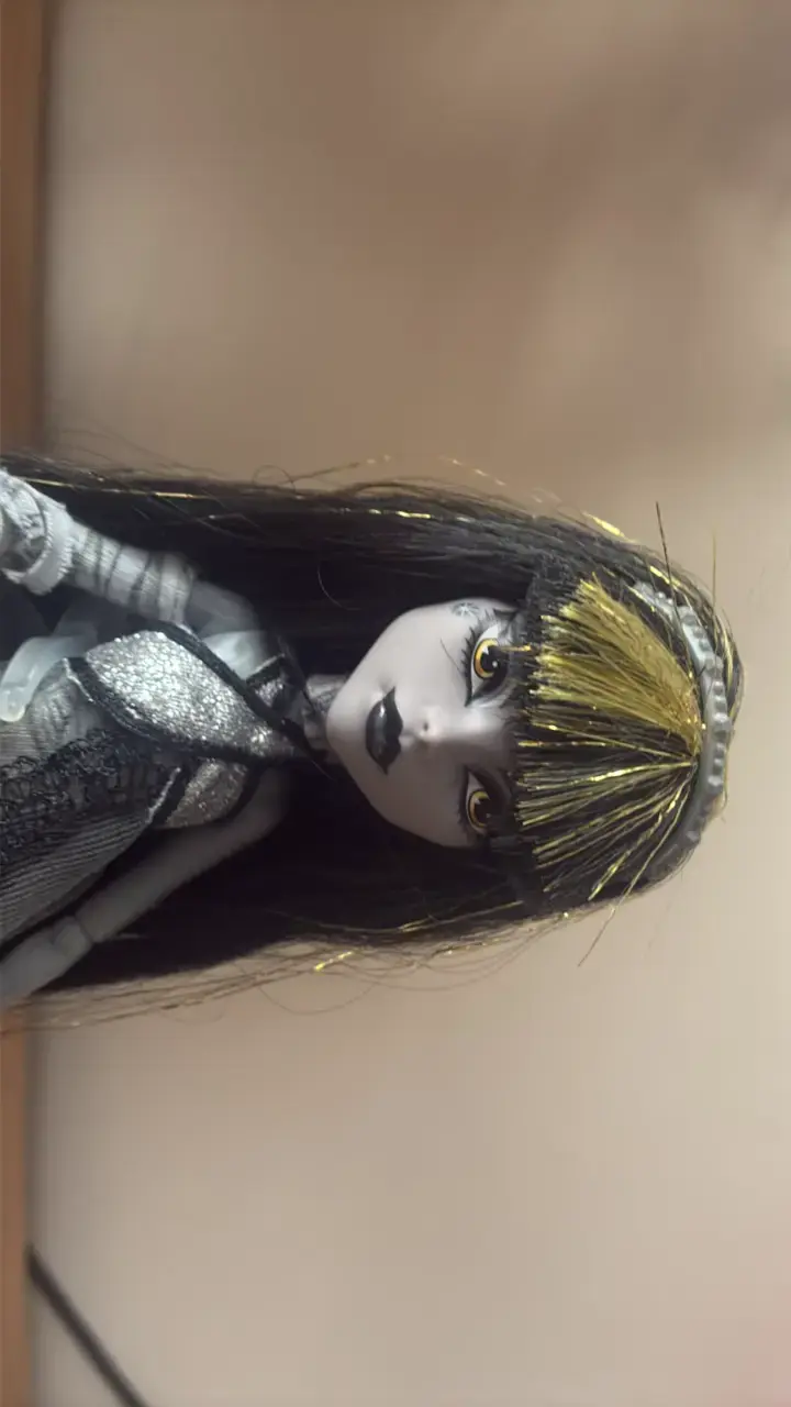 Muñeca de colección “Cleo de Nile” - 2
