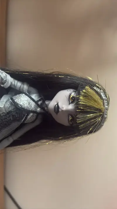 Muñeca de colección “Cleo de Nile” - miniatura 2