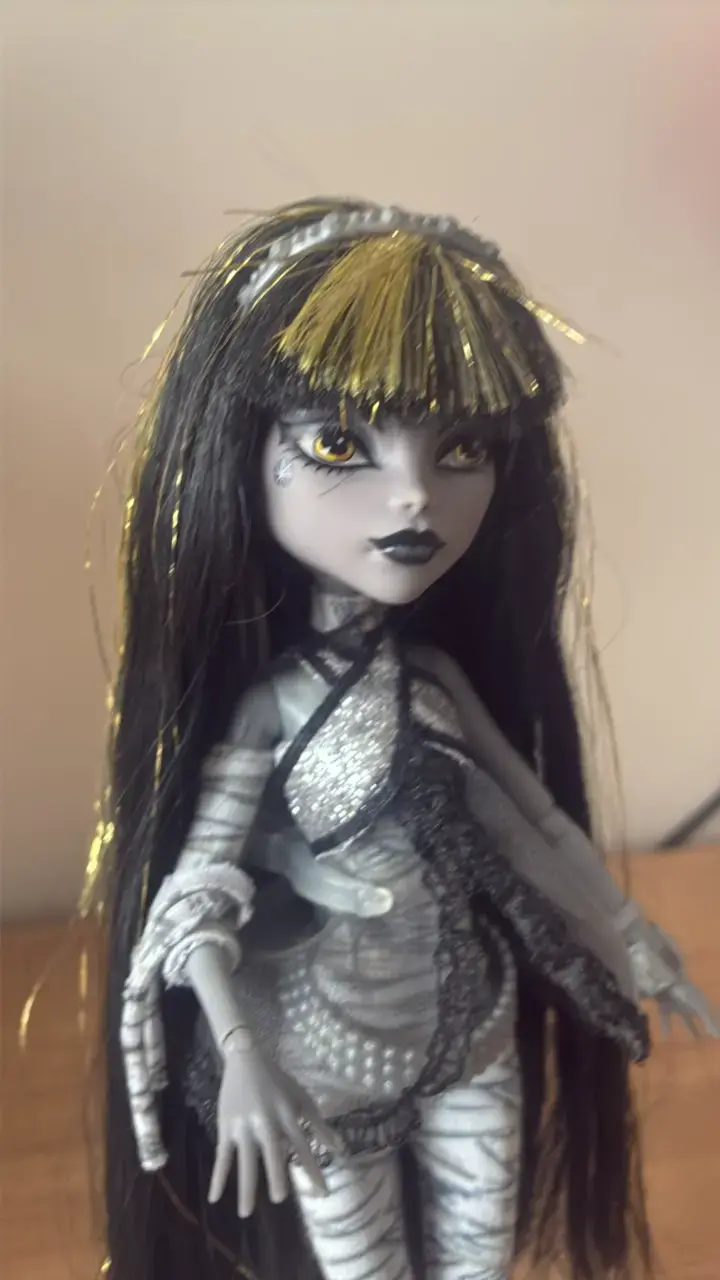Muñeca de colección “Cleo de Nile” - 3