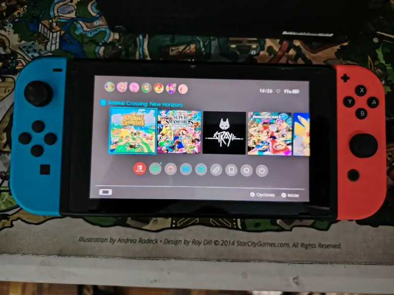 Consola Nintendo Switch con Joy-Con Azul y Rojo - 2