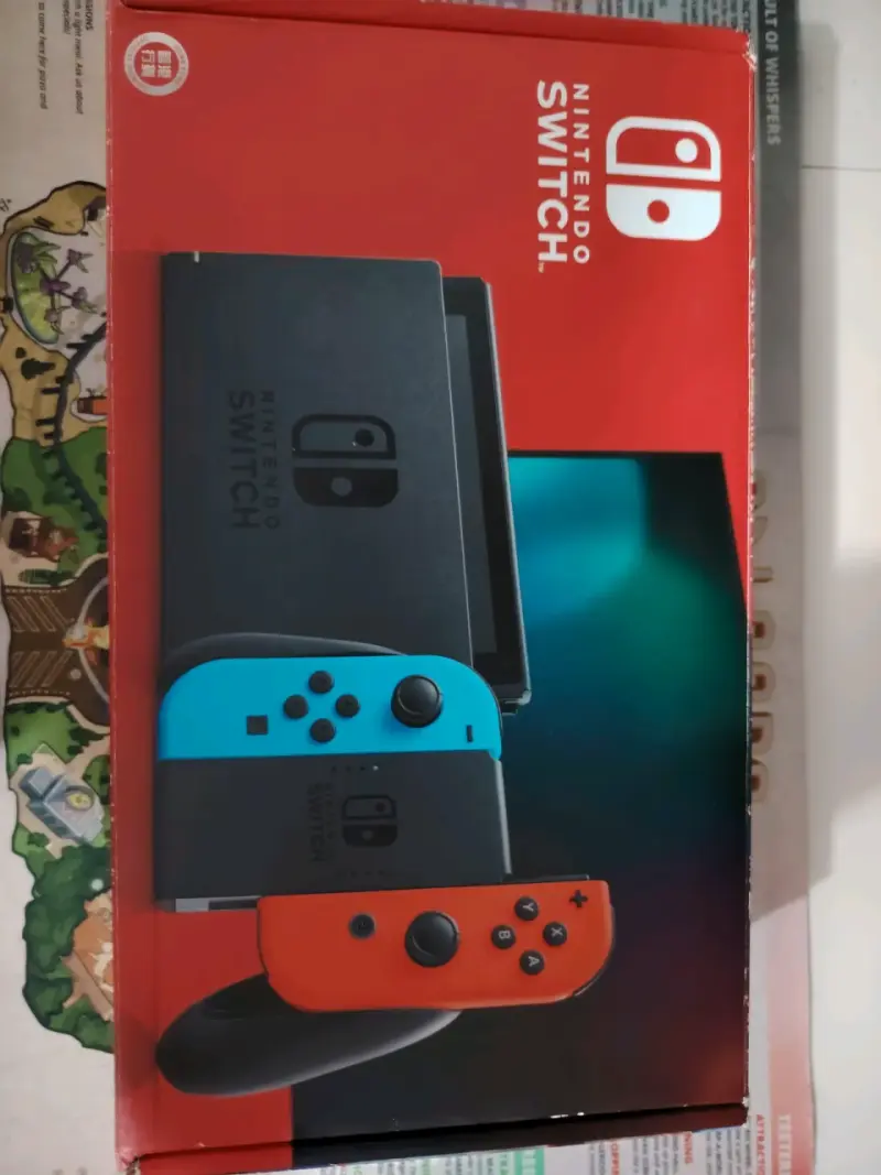 Consola Nintendo Switch con Joy-Con Azul y Rojo - 6
