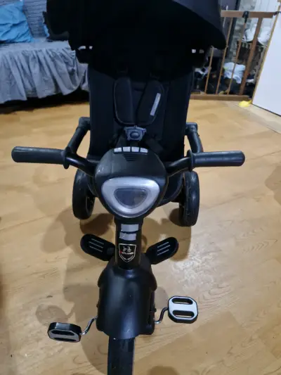 Triciclo Bebesit Explorer Negro para Niños - miniatura 5