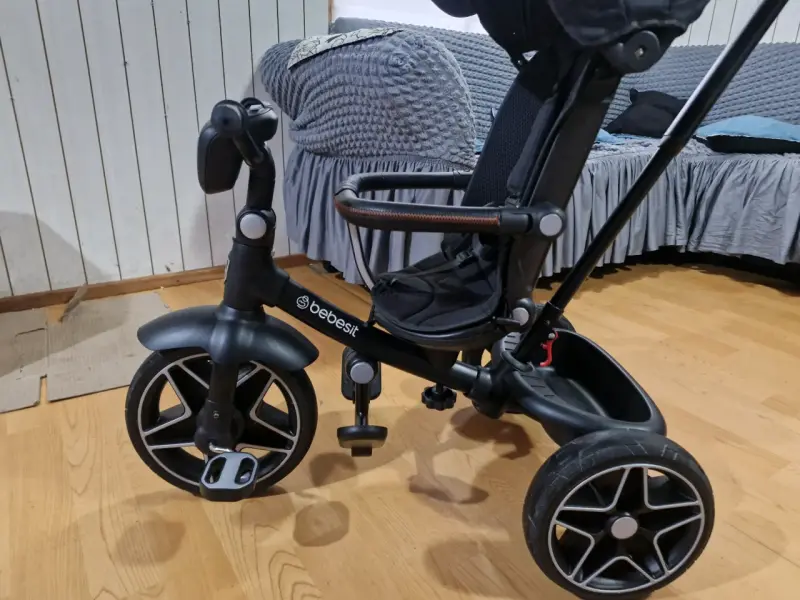 Triciclo Bebesit Explorer Negro para Niños - 6
