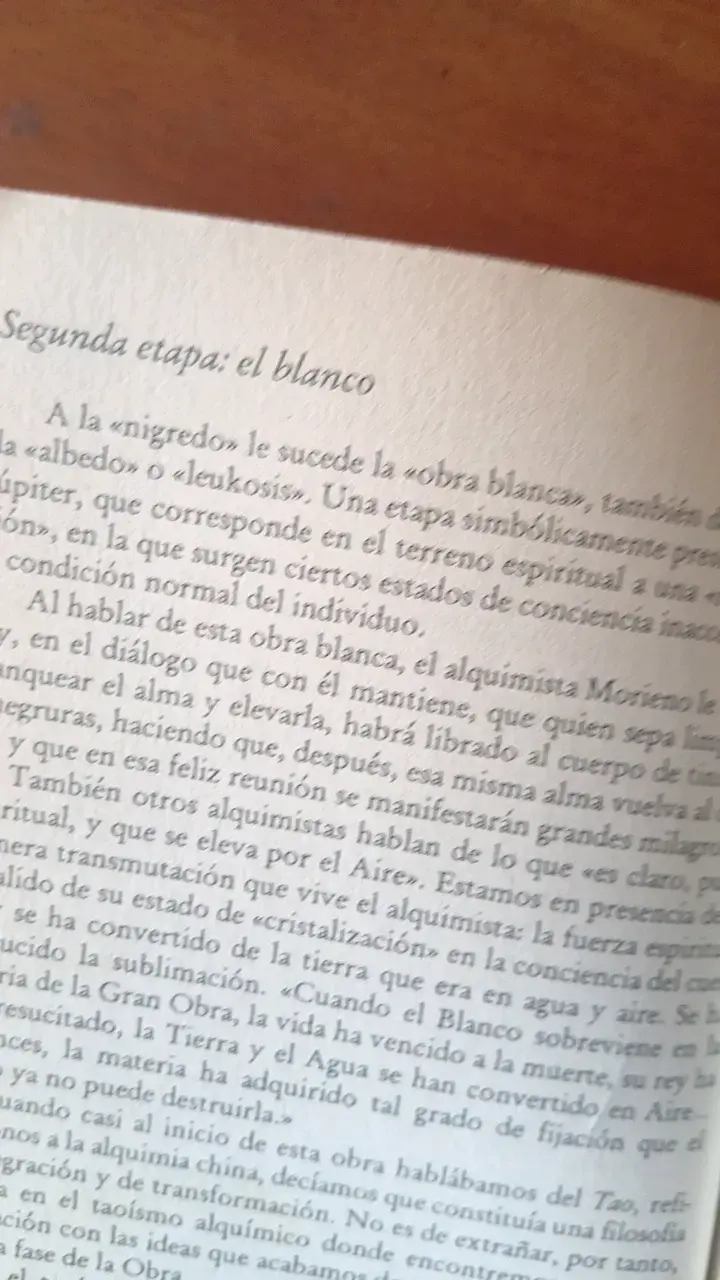 Libro Magia y Milagro de la Alquimia de Mariano Vázquez Alonso - 4