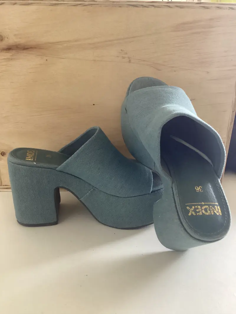 Zuecos de plataforma azul Índex talla 36