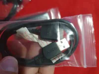 Reproductor MP3 Sony Walkman con accesorios - miniatura 3