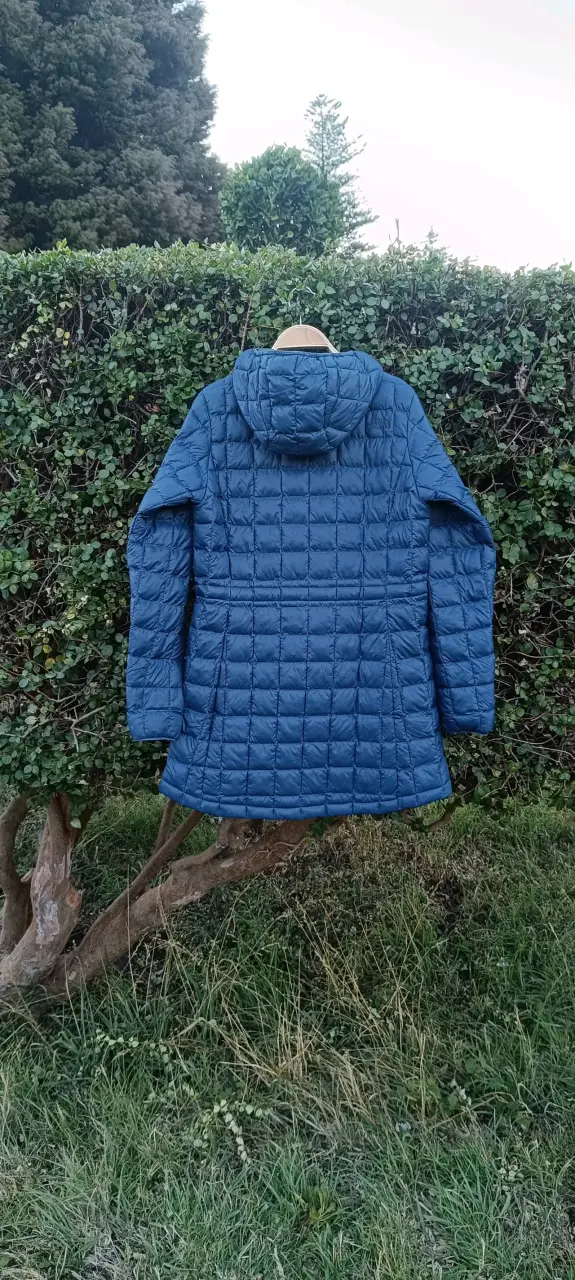 Chaqueta The North Face thermoball azul para mujer - 2
