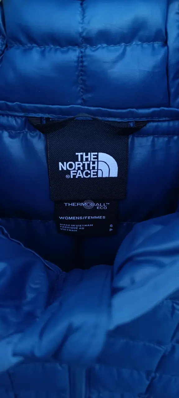 Chaqueta The North Face thermoball azul para mujer - 4