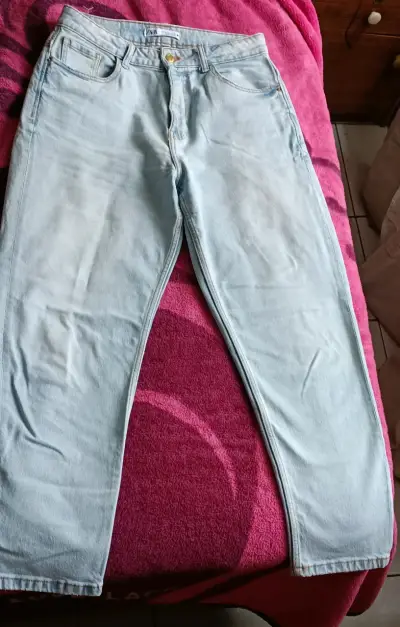 Jeans celestes Zara para mujer - miniatura 1