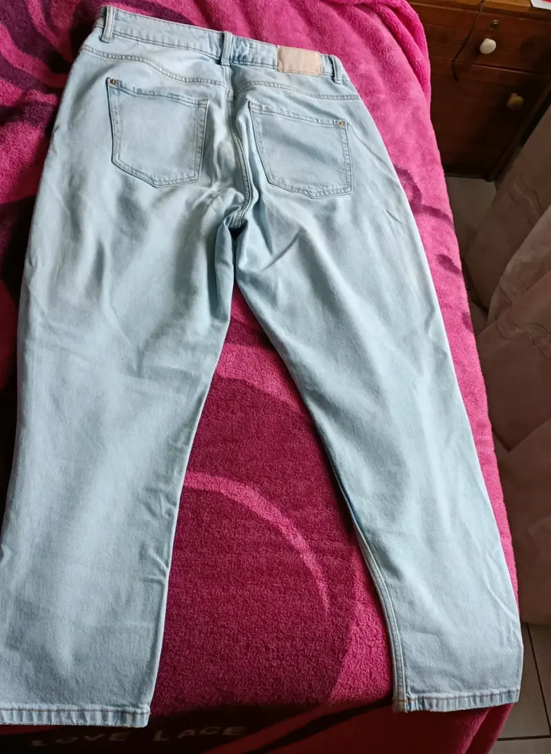 Jeans celestes Zara para mujer - 2