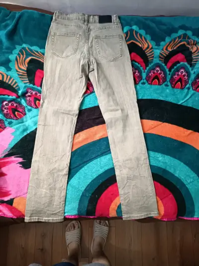 Jeans skinny beige talla 42 para hombre - miniatura 1
