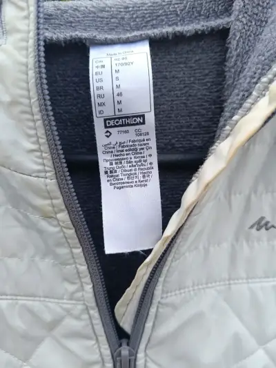 Chaqueta polar gris con capucha Quechua - miniatura 1