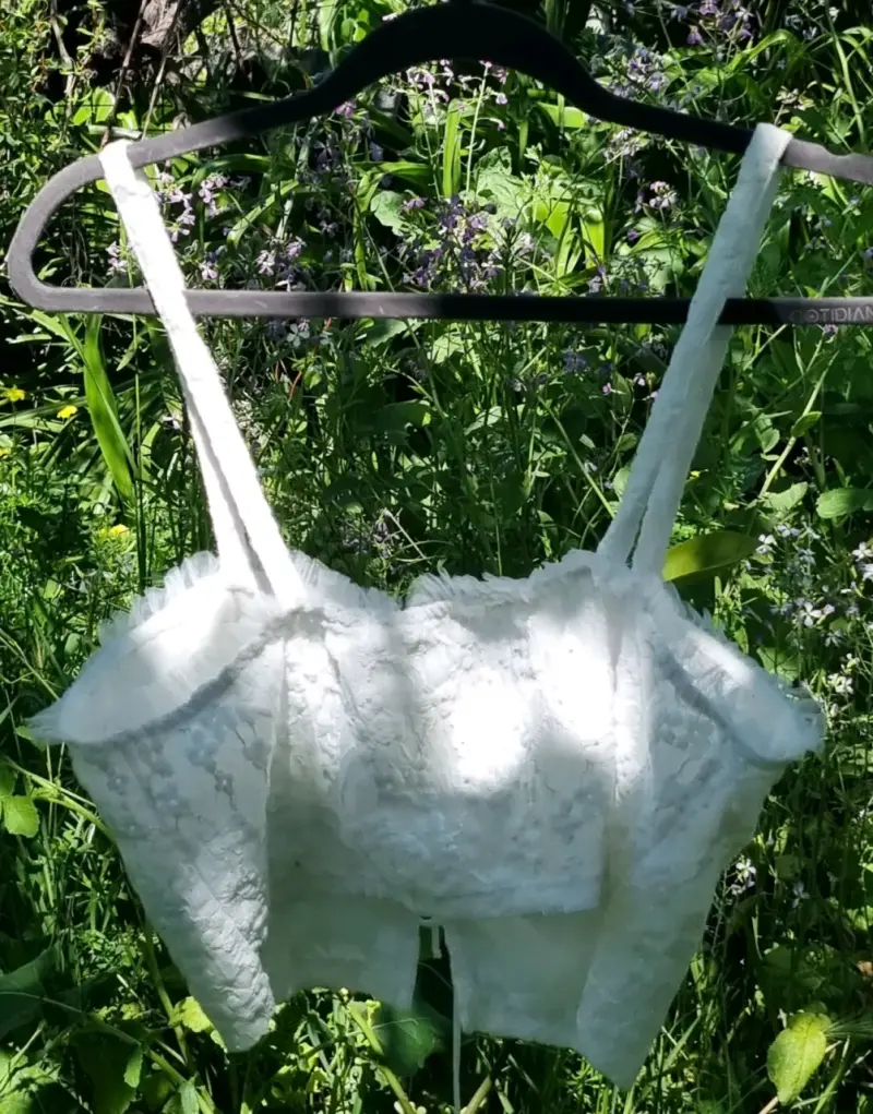 Top de encaje blanco con tirantes Zara - 2