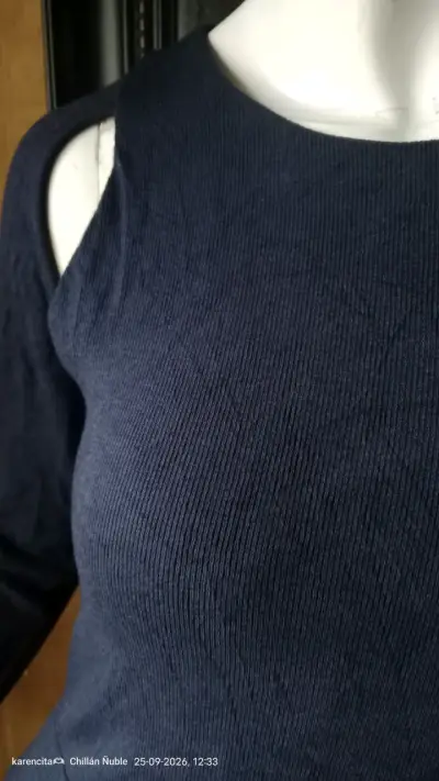 Vestido largo azul con aberturas en hombros - miniatura 3