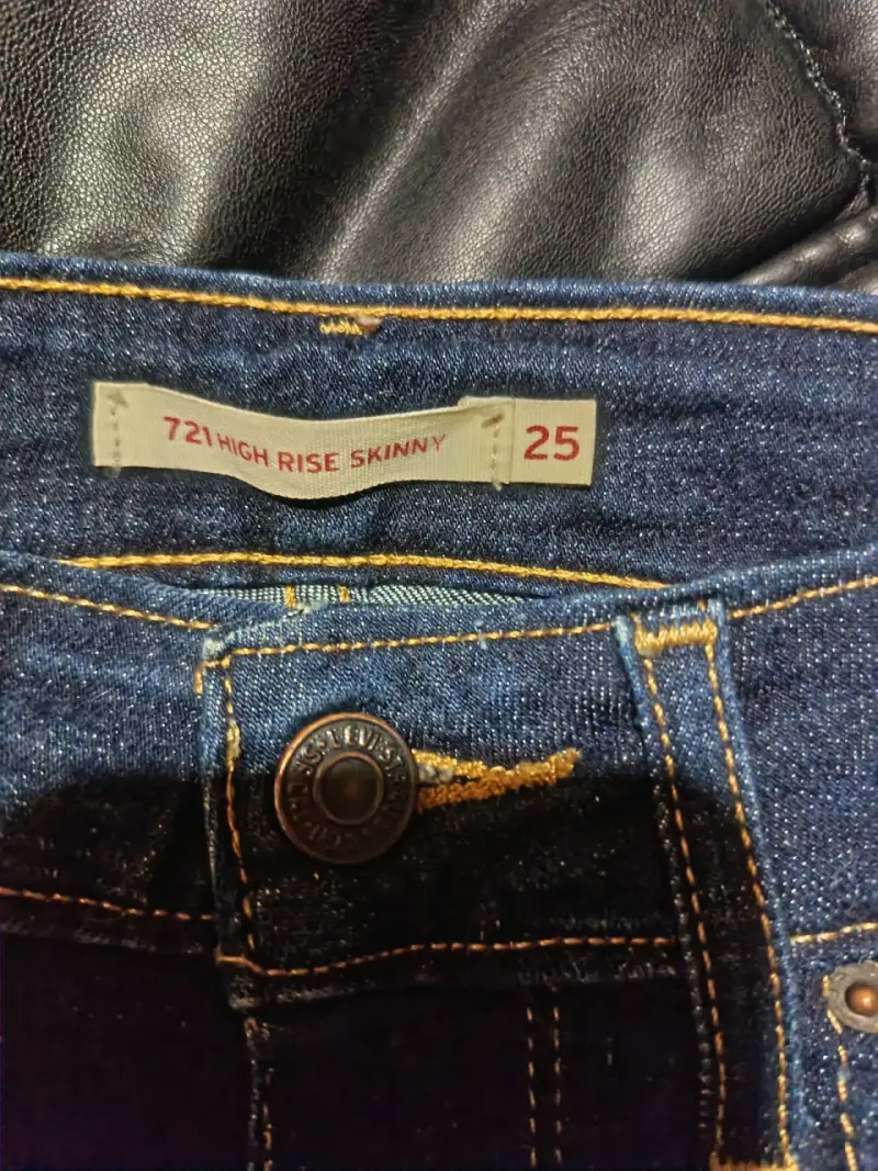Jeans Levi's 721 High Rise Skinny Mujer - 3
