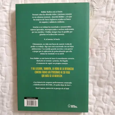 Libro Querida Debbie de Freida McFadden - miniatura 2