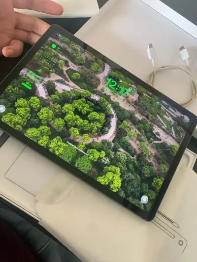 Tablet Galaxy Tab S9 FE + funda y teclado - miniatura 1