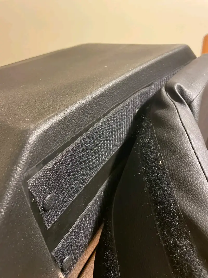Maleta rígida para moto con cerradura - 6